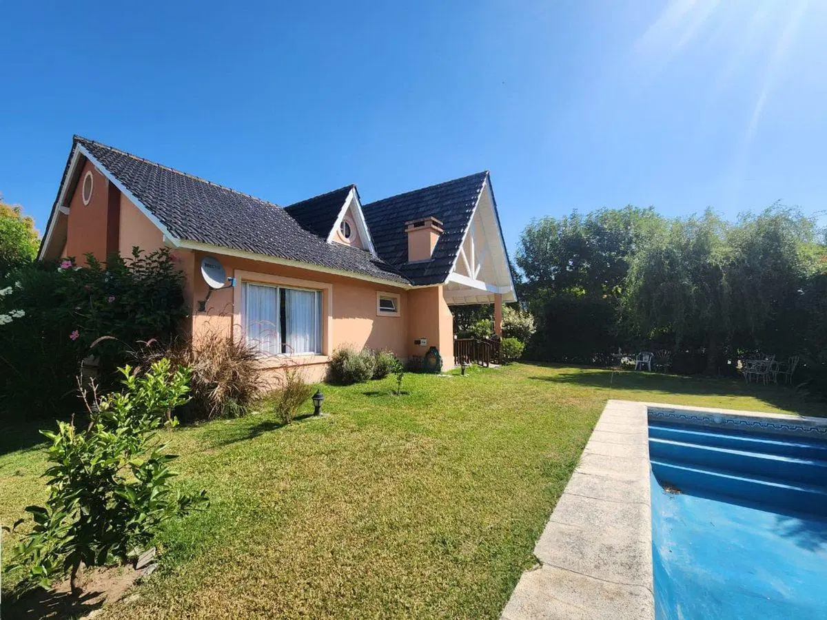 CASA EN ALQUILER CON MUEBLES EN BENAVIDEZ GREENS 4