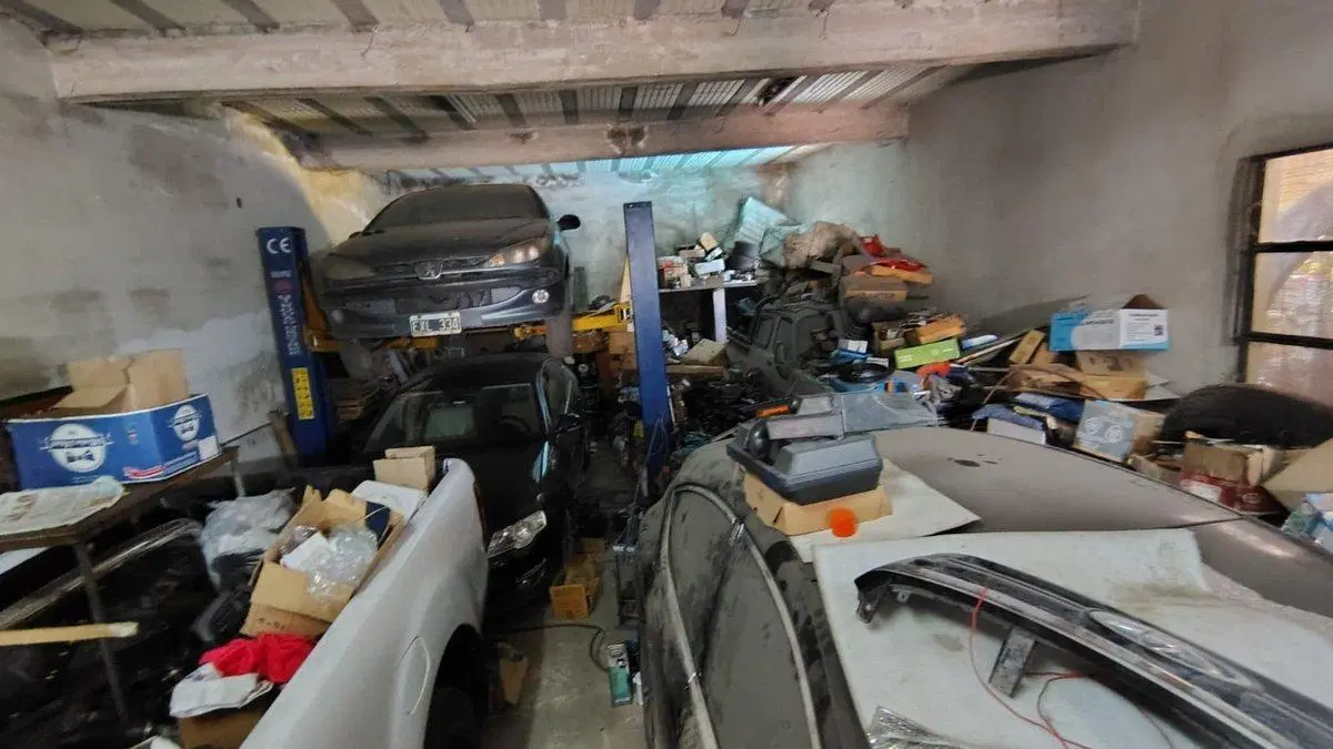 110 M2 de LOCAL COMERCIAL + CASA QUINCHO Y PILETA 5