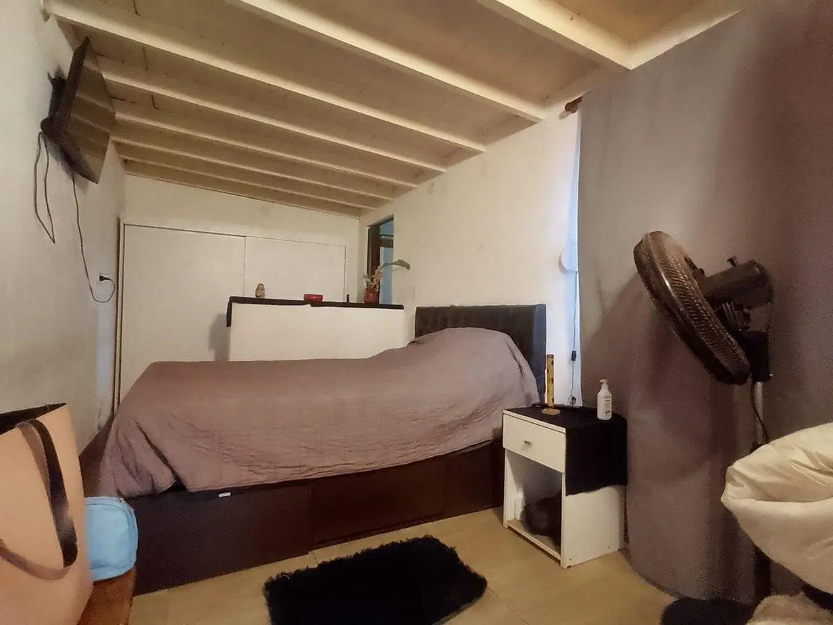 venta CASA DE 4 AMBIENTES LOTE PROPIO 4