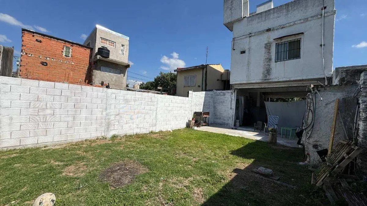VENTA PH 2 PISOS 3 AMBIENTES Centro de José C. Paz 3