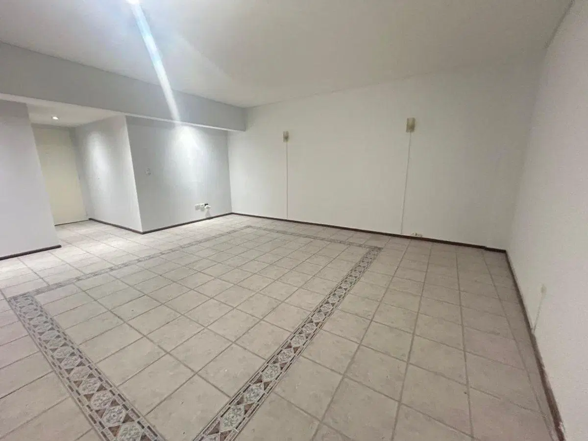 Venta 2 ambientes con patio Recoleta Barrio Norte 3