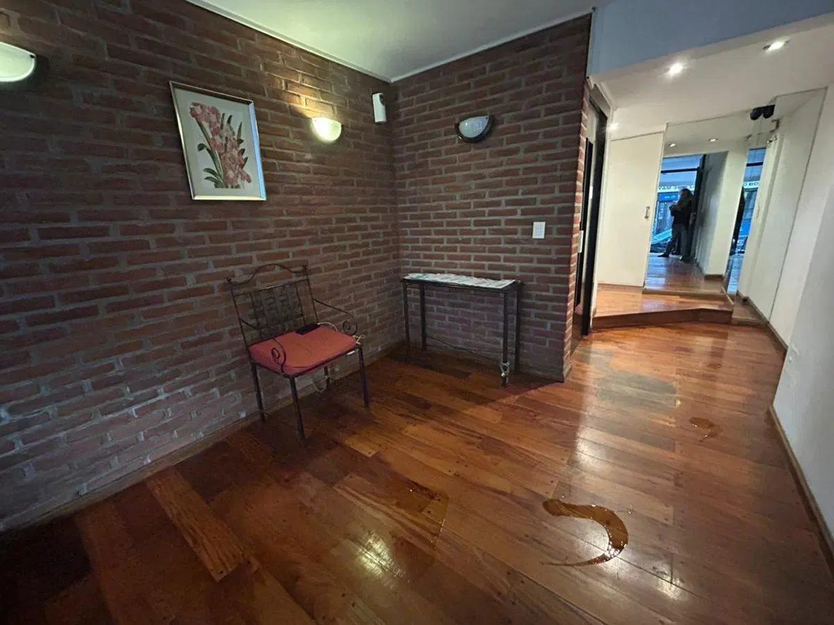 Venta 2 ambientes con patio Recoleta Barrio Norte 4
