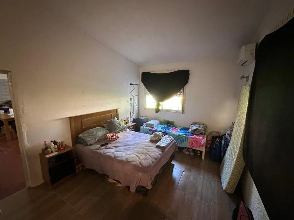 Casa en lote de 1.187 m² con pileta en Villa Rosa 4