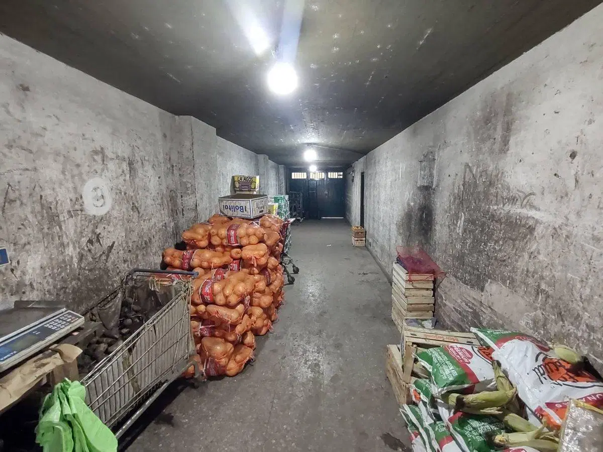Local o depósito a la VENTA en José C. Paz 3