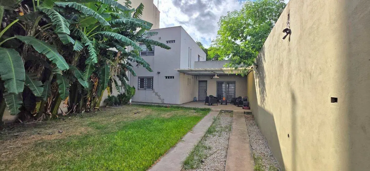 VENTA CASA 4 AMB 2 BAÑOS EN HURLINGHAM 5