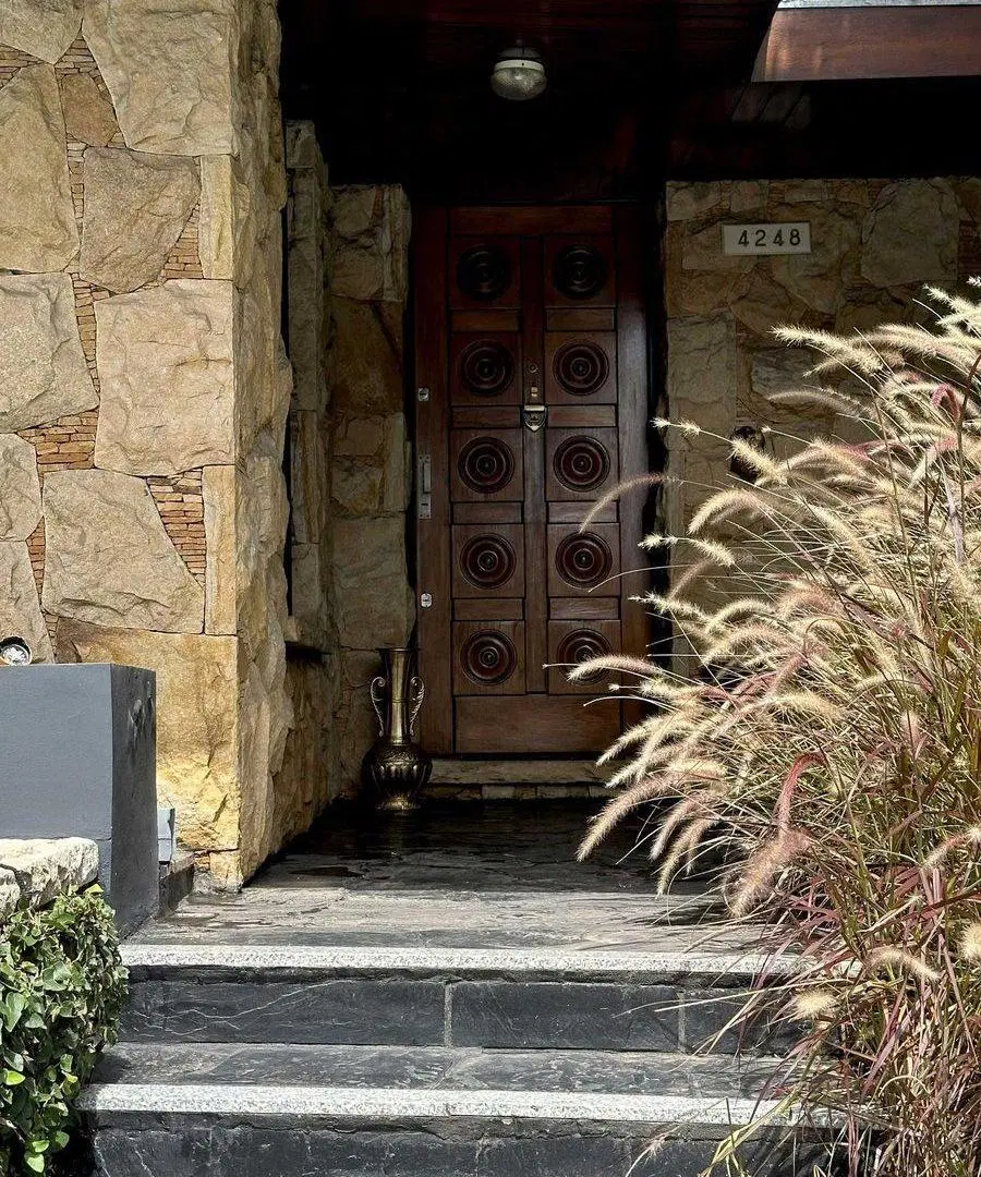 CASA de 7 amb c/jardin y parrilla en VENTA OLIVOS 5
