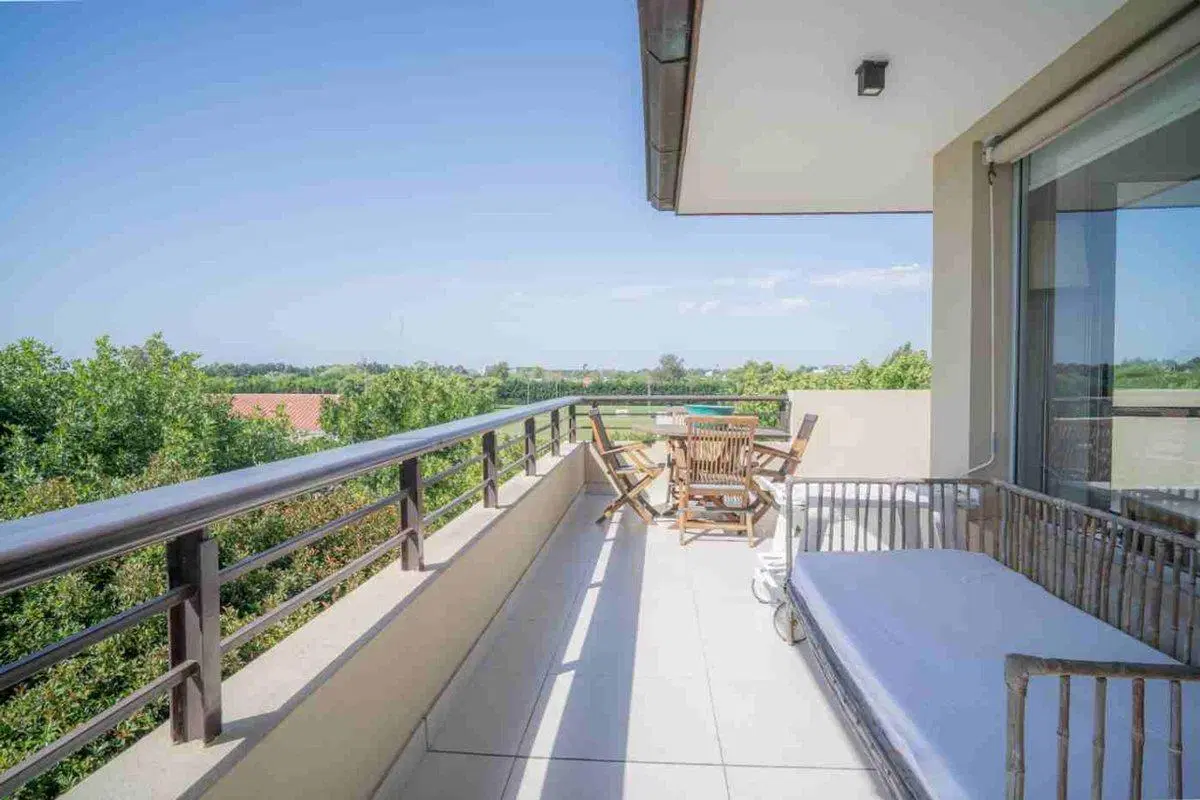 Departamento en Venta con terraza y parrilla 5