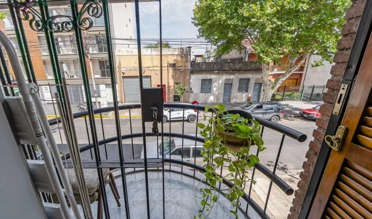 VENTA DEPARTAMENTO 2 AMBIENTES EN LINIERS 5