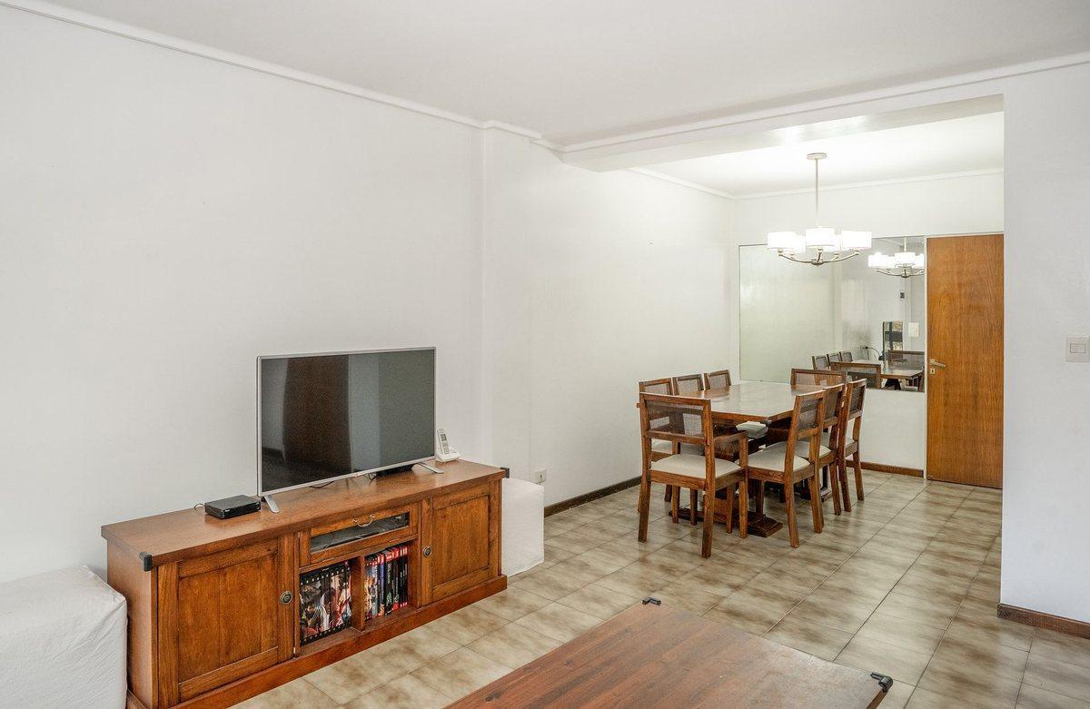 Dpto 4 amb c/cochera en venta en Vicente Lopez