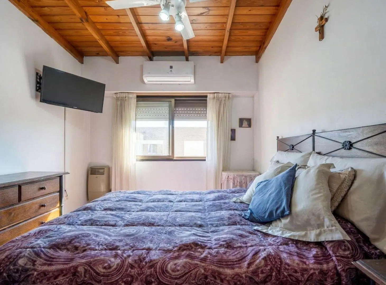 VENTA DEPTO 2 AMBIENTES CON COCHERA EN SAN ISIDRO 3