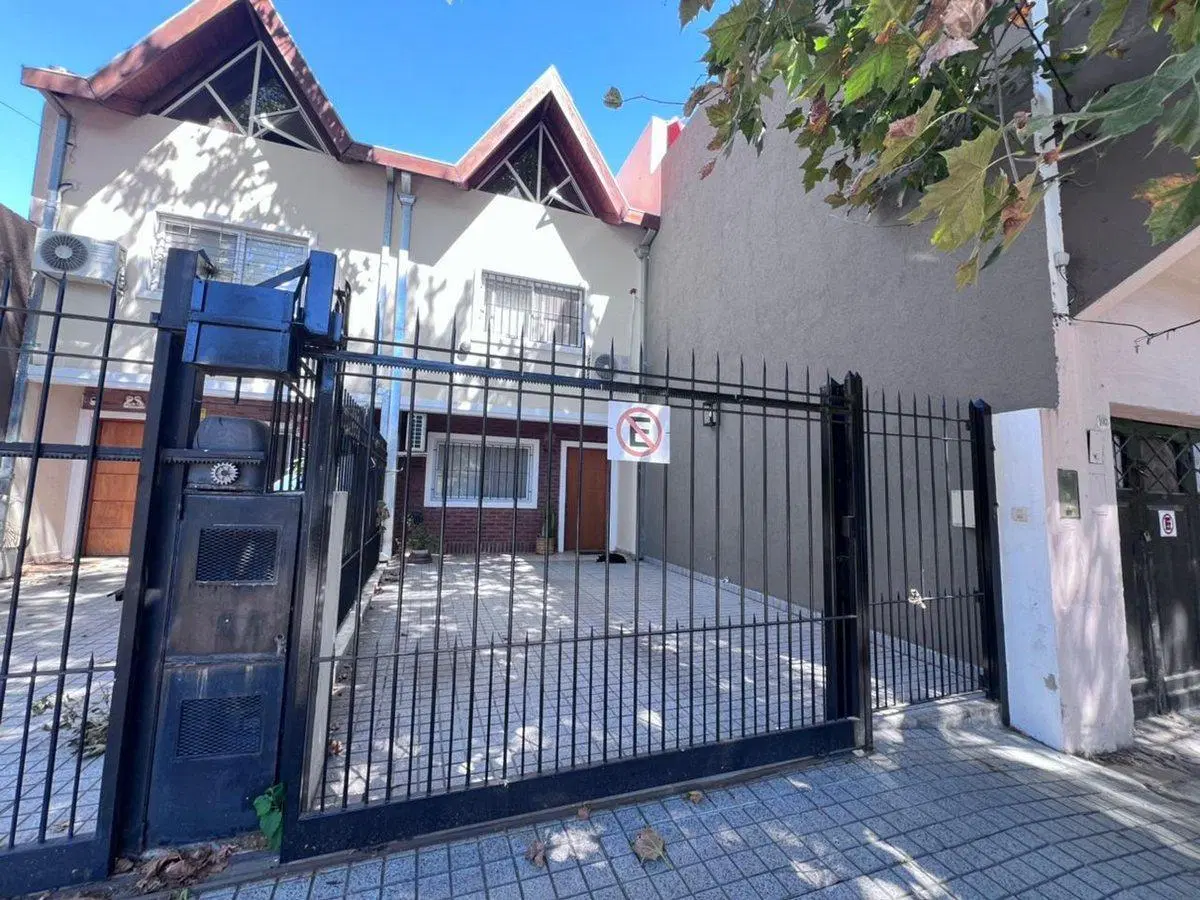 VENTA DUPLEX 3 AMBIENTES + PLAY Y COCHERA VICTORIA 2