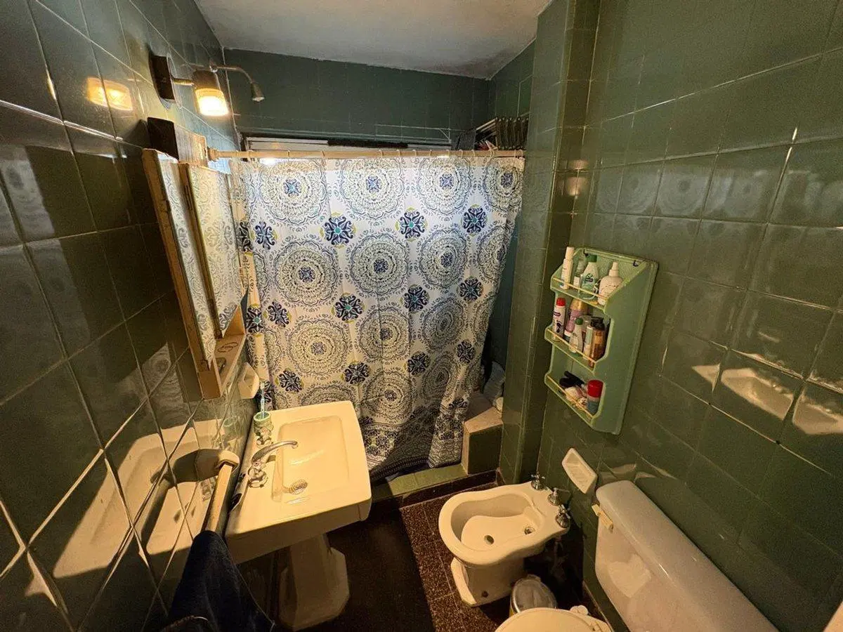 VENTA MONOAMBIENTE OLIVOS 4