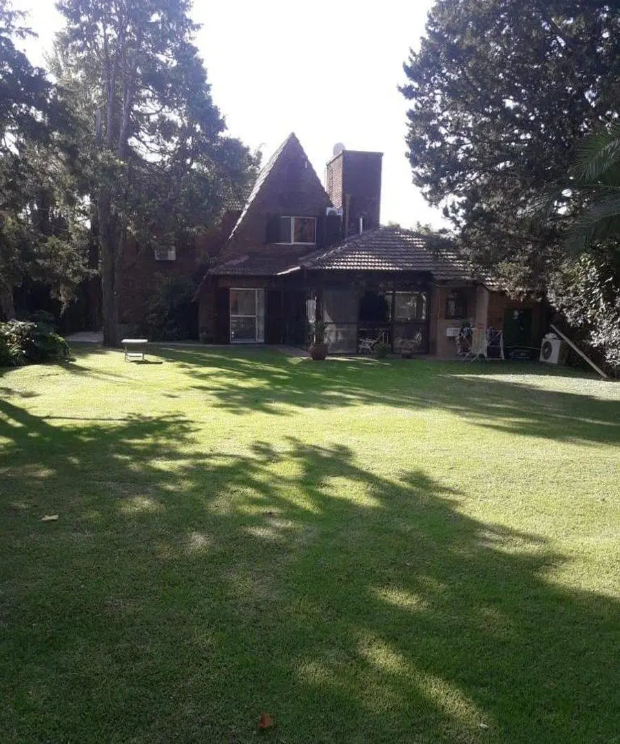 VENTA CASA  EN  COUNTRY LAS LAJAS 4