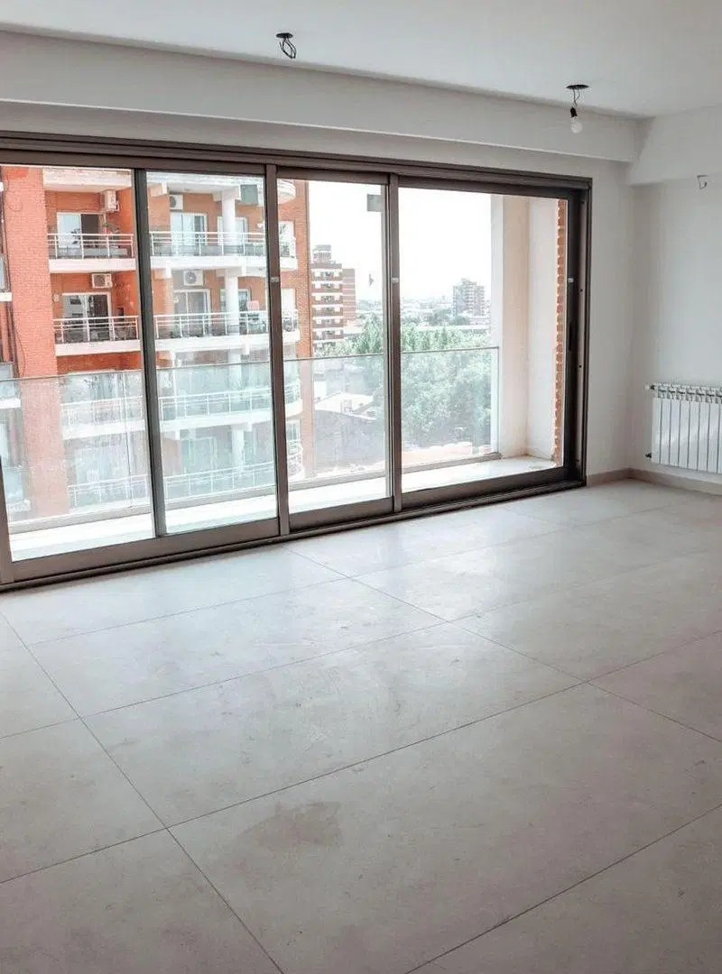 PISO EN VENTA RAMOS MEJÍA, 3 DORMITORIOS A ESTRENA 2