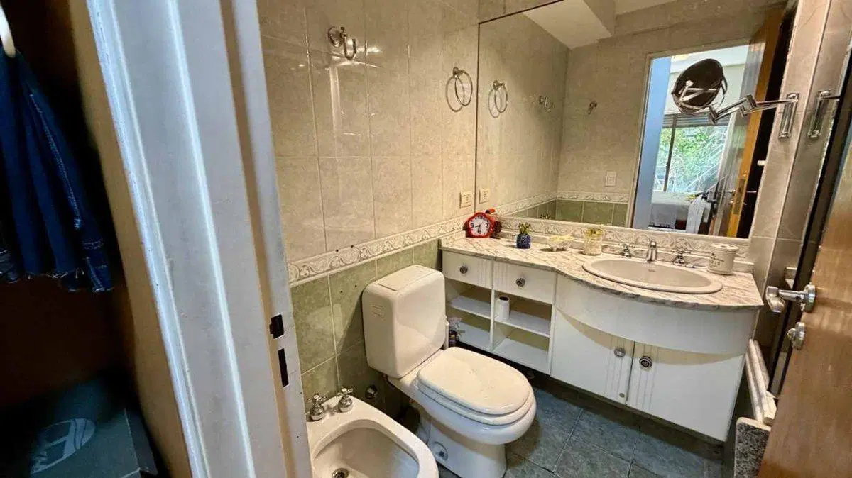 VENTA DEPTO 4 AMB DEPENDENCIA BALCON PATIO PALERMO 4