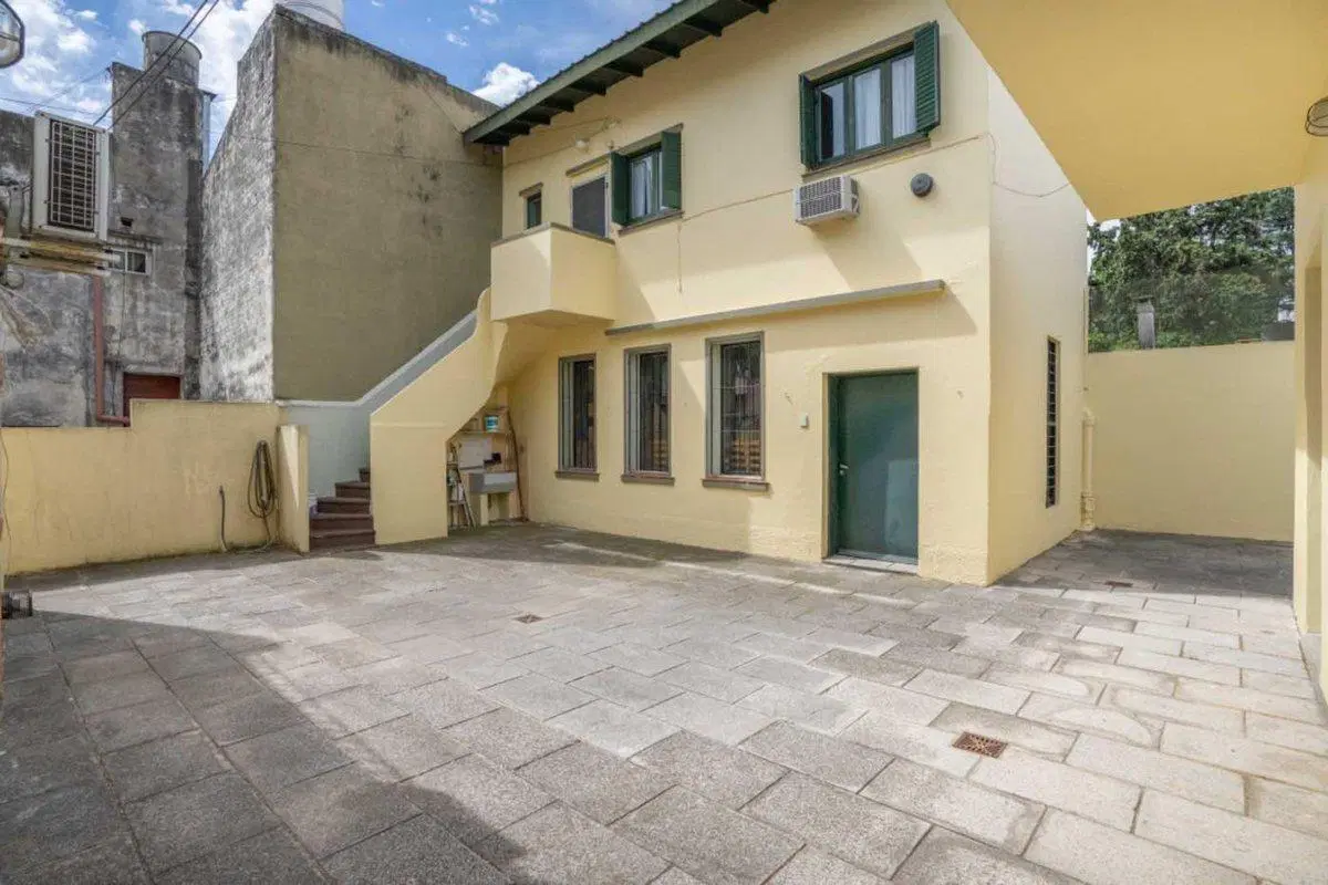 Casa 7 amb c/pileta y parrilla venta Florida Este 3