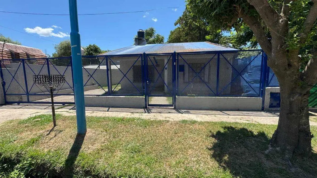 VENTA CASA 4 AMBIENTES CON PARQUE EN ESCOBAR 4