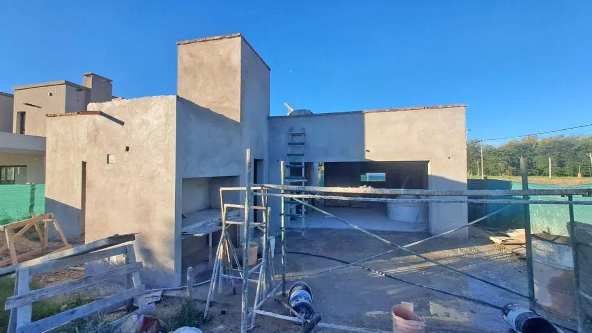VENTA CASA A ESTRENAR EN BARRIO PAMPA - LA LONJA 4