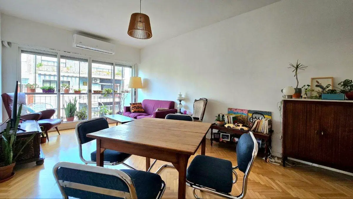 VENTA DEPARTAMENTO 4 AMBIENTES EN BALVANERA 5