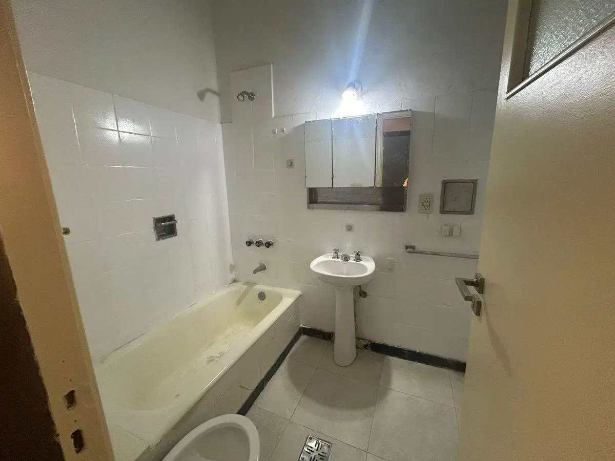 Venta Depto 3 amb. con patio techado 4
