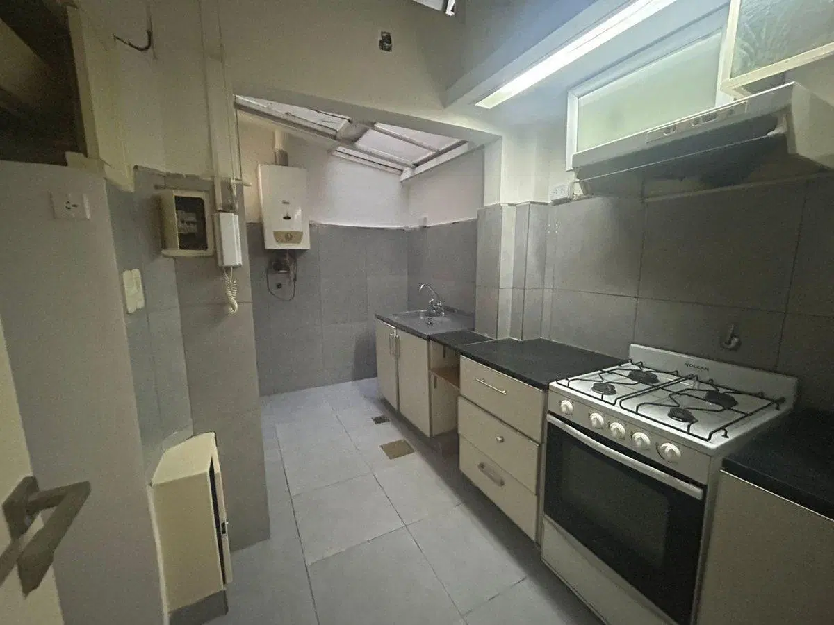Venta Depto 3 amb. con patio techado 5
