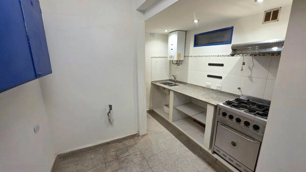 DEPARTAMENTO VENTA MONSERRAT 3 AMB CON PATIO 5