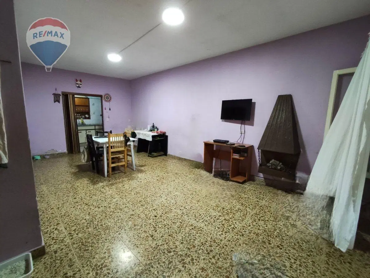 Venta casa 7 amb en con jardin en Villa Adelina 4