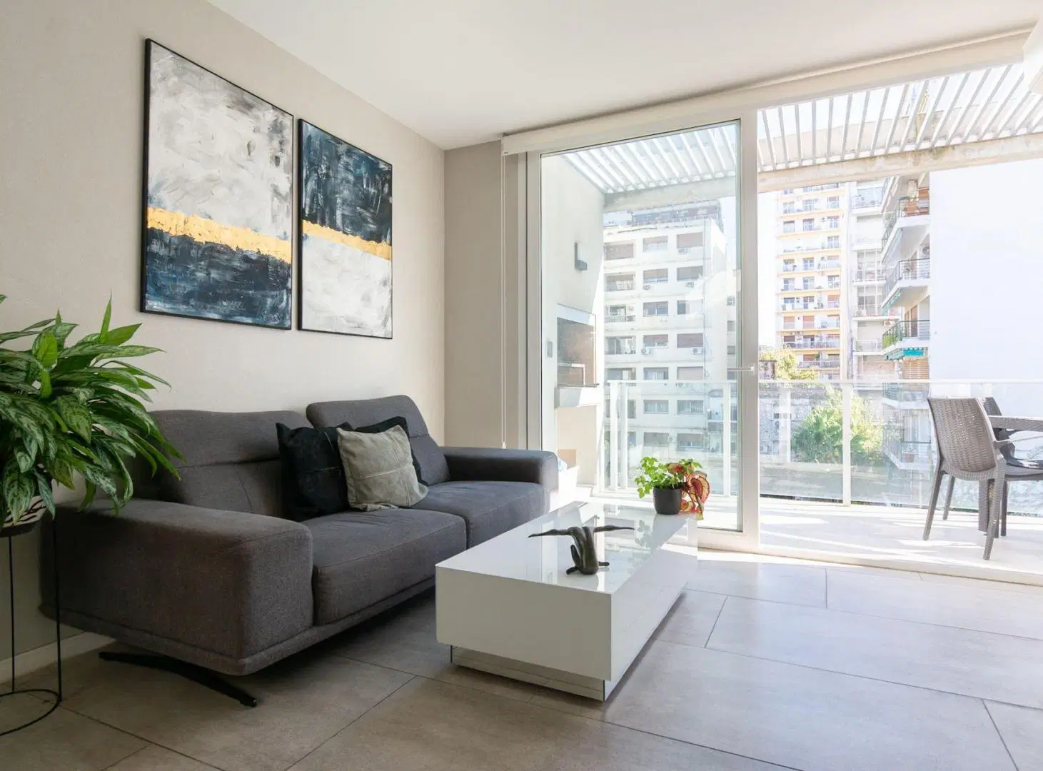 Venta 3 ambientes con terraza y cochera BELGRANO 3