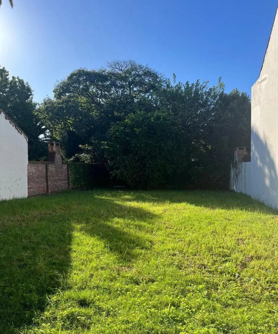 Lote en venta en Martinez 3