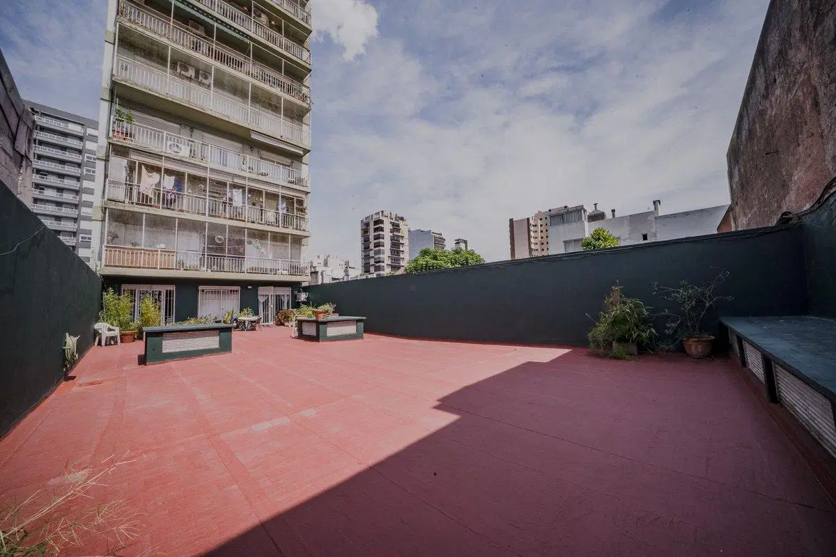 VENTA PH 5 AMBIENTES ALMAGRO-PERMUTA 2