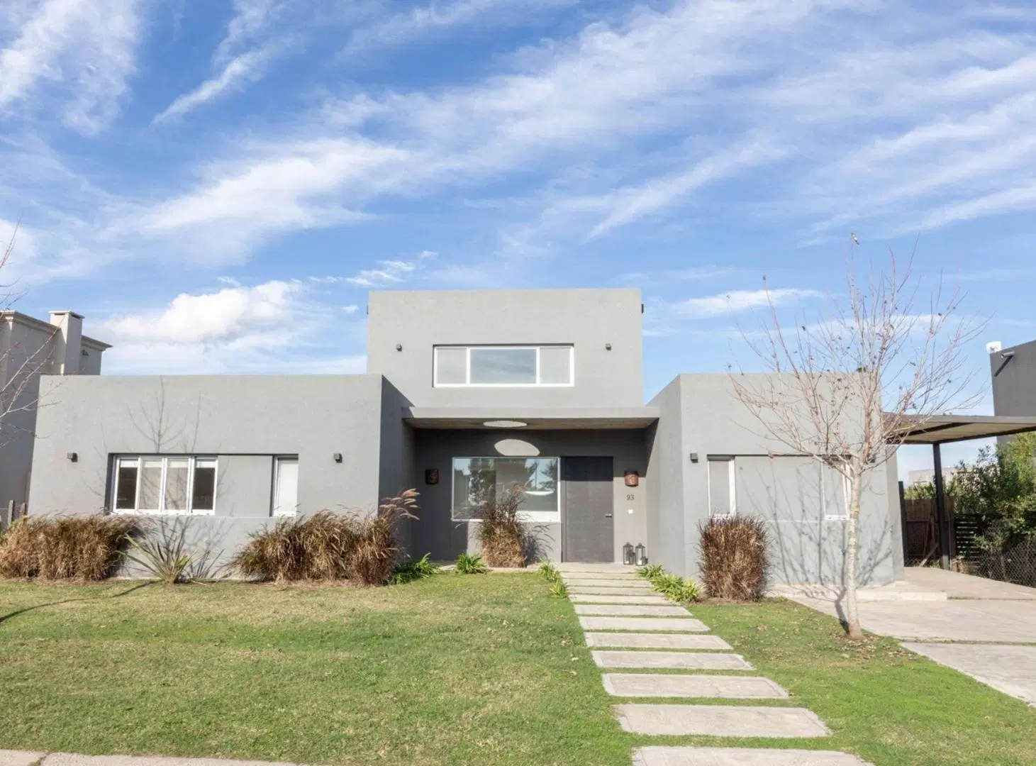 Venta SAN RAFAEL 4 habitaciones + escritorio 4