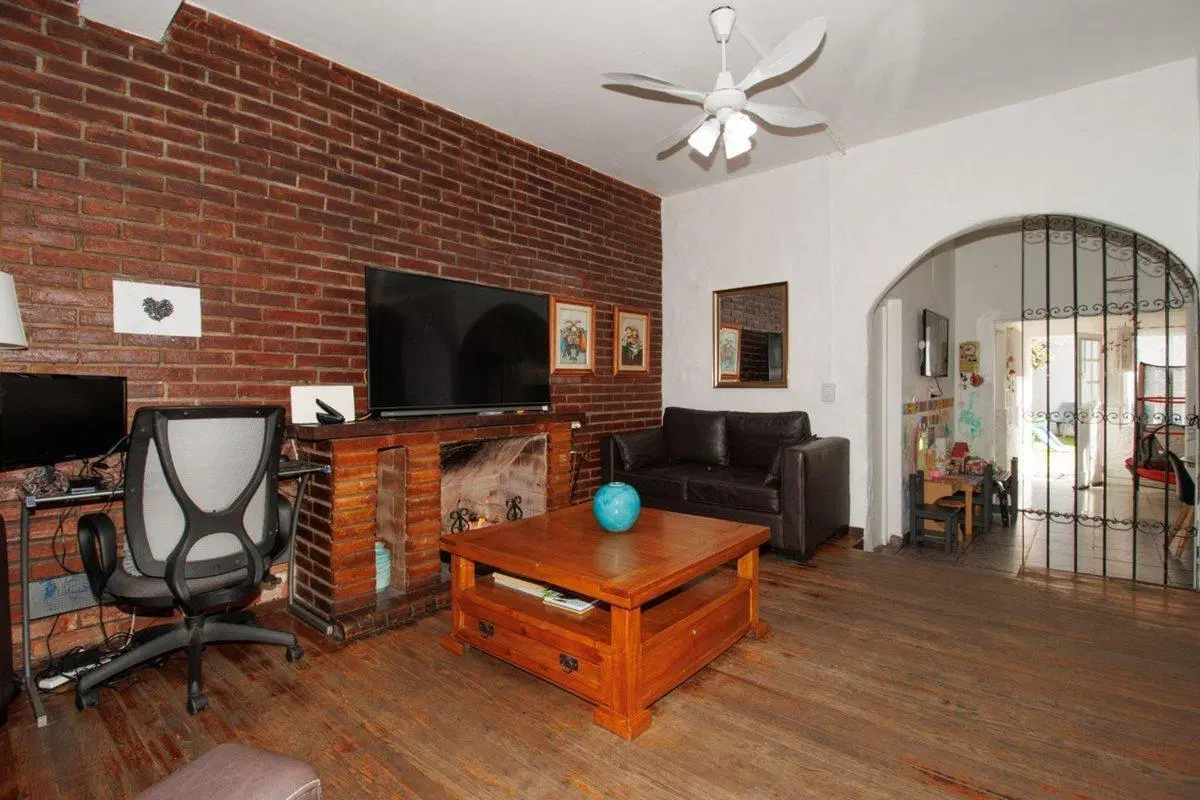 casa venta en Carapachay 5 amb. PERMUTA 2