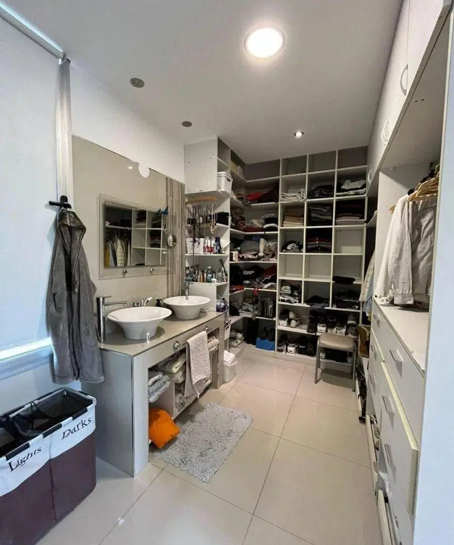 VENTA CASA EN WESTON, 5 DORMITORIOS 4