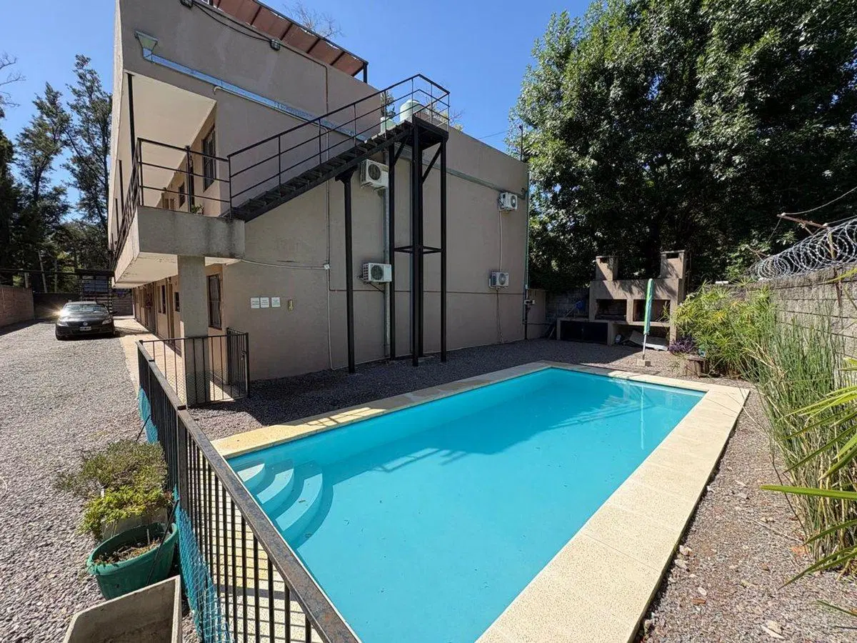 VENTA DEPARTAMENTO 2 AMBIENTES PILAR 4