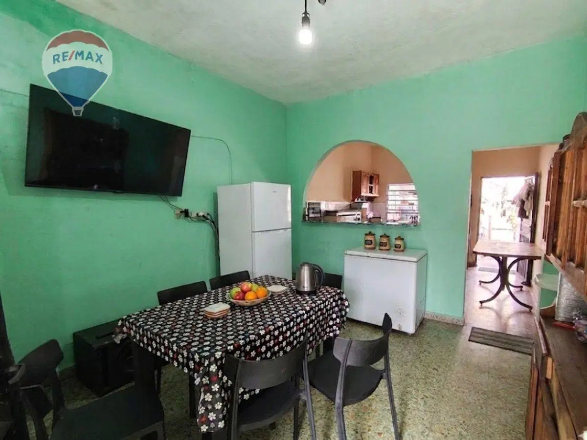 Venta de Lote de 374 mts en Billinghurst 2