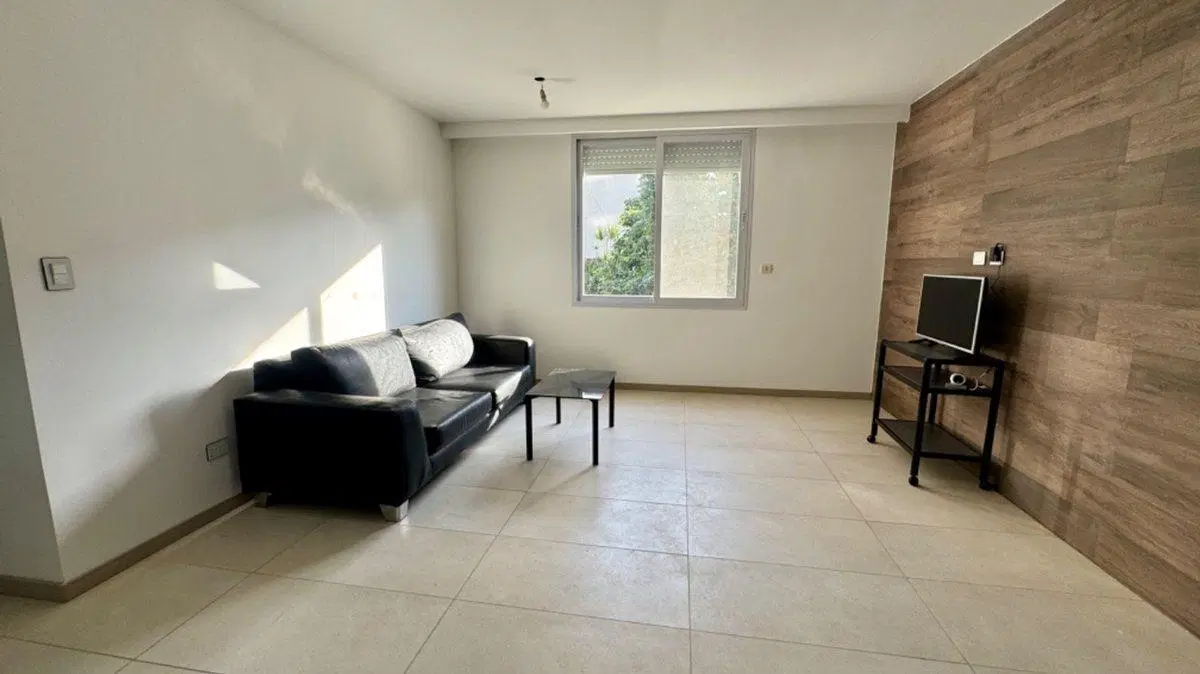 Departamento 3 Ambientes en Venta en Liniers 2