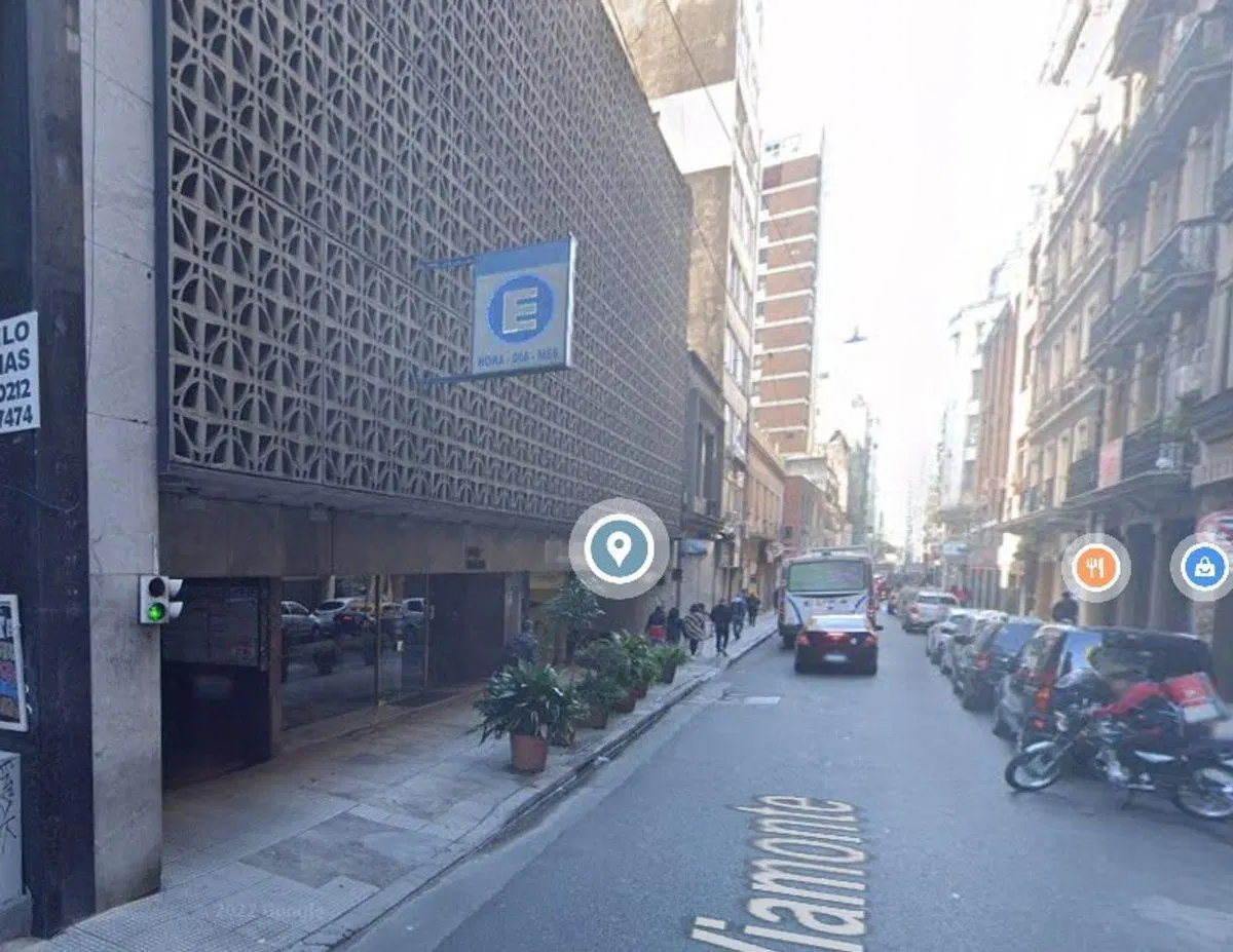COCHERA CUBIERTA VIAMONTE MICROCENTRO SAN NICOLAS 4