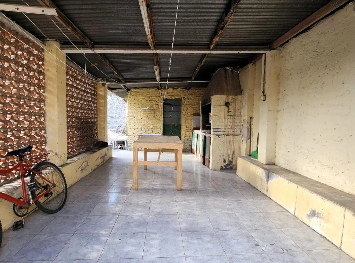 Casa 4 ambientes a la venta Polvorines Apta Crédit 4