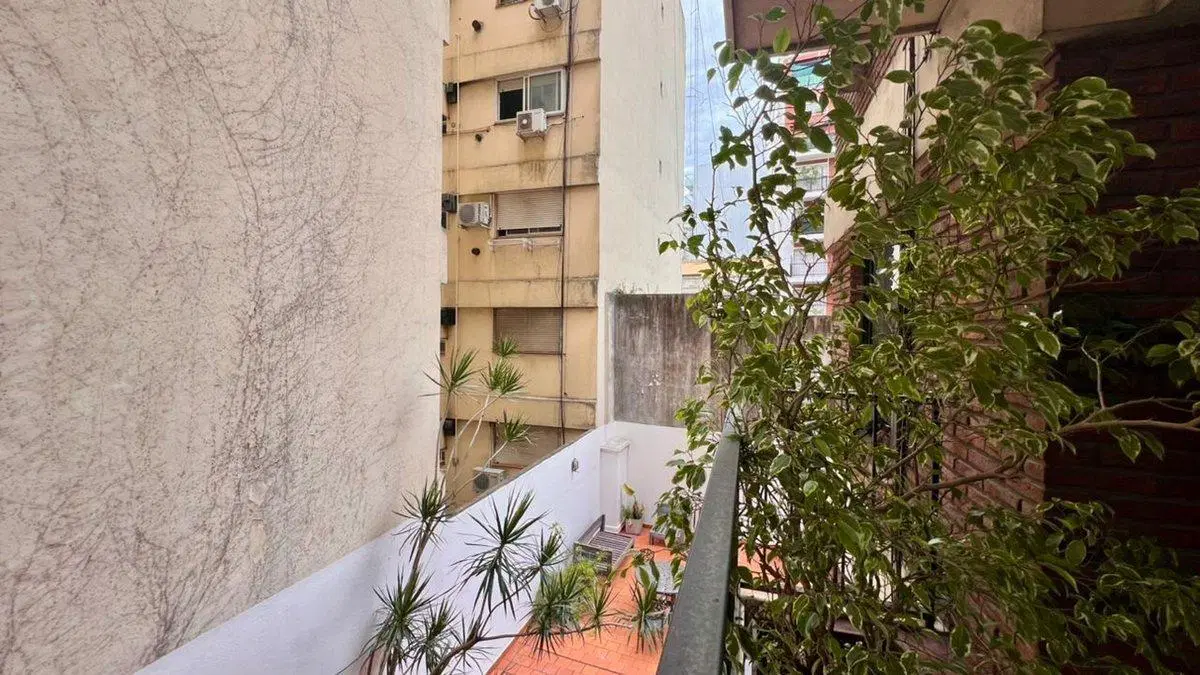 AMPLIO DOS AMBIENTES RECOLETA 3