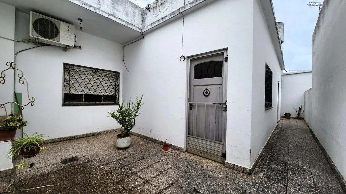 Casa APTA CRÉDITO CON LOCAL - POLVORINES PERMUTA 4