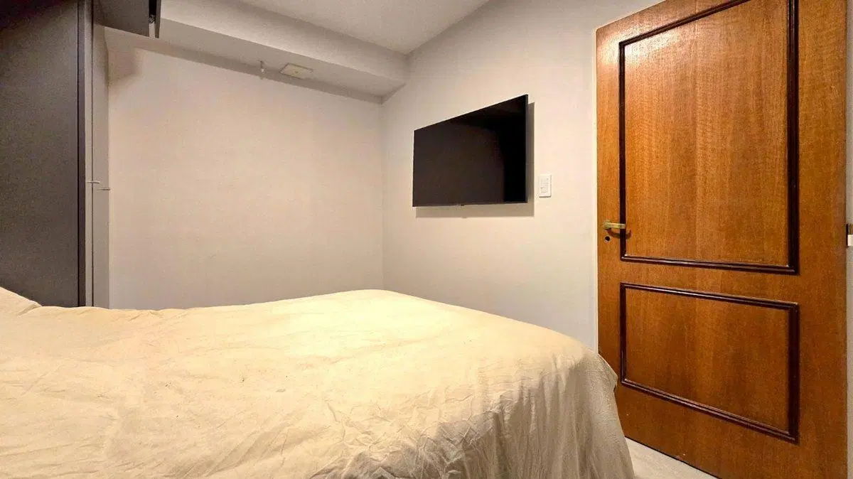 VENTA DEPTO 3 AMBIENTES CON PATIO EN RETIRO 5