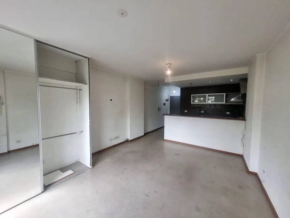 VENTA DPTO MONOAMBIENTE 34m2 EN VILLA GRAL. MITRE 2