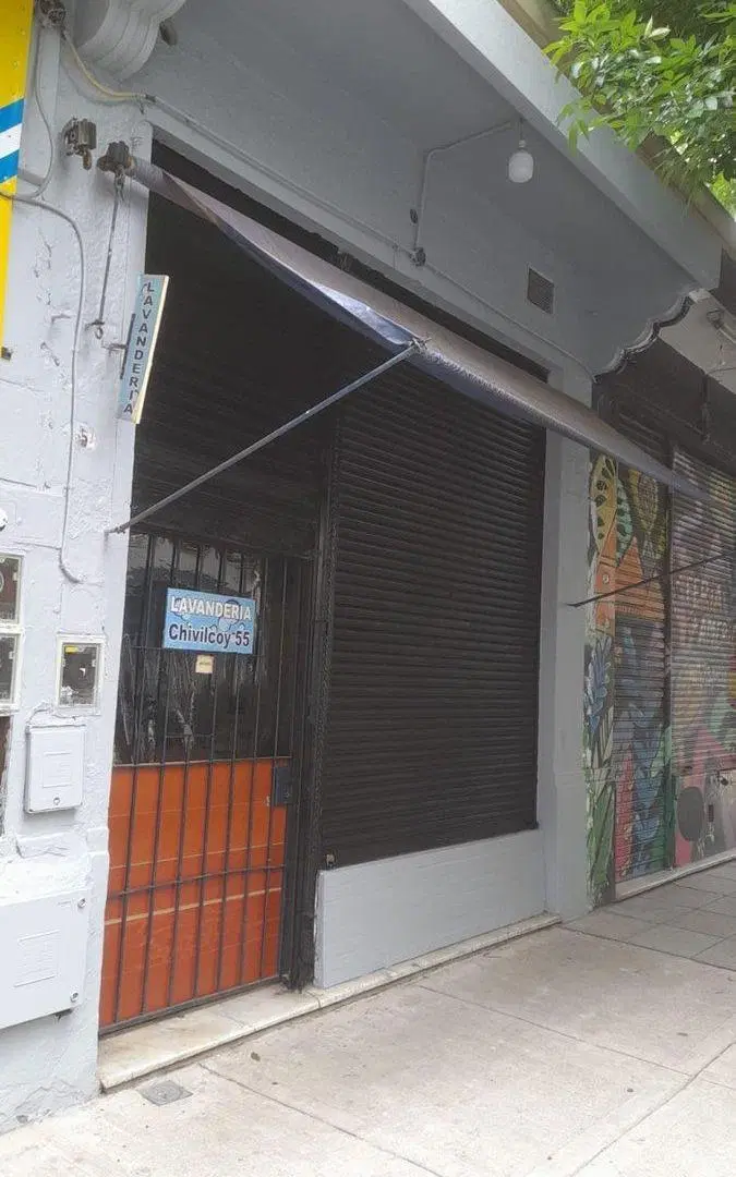 VENTA LOCAL COMERCIAL CON BAÑO PRIVADO 3