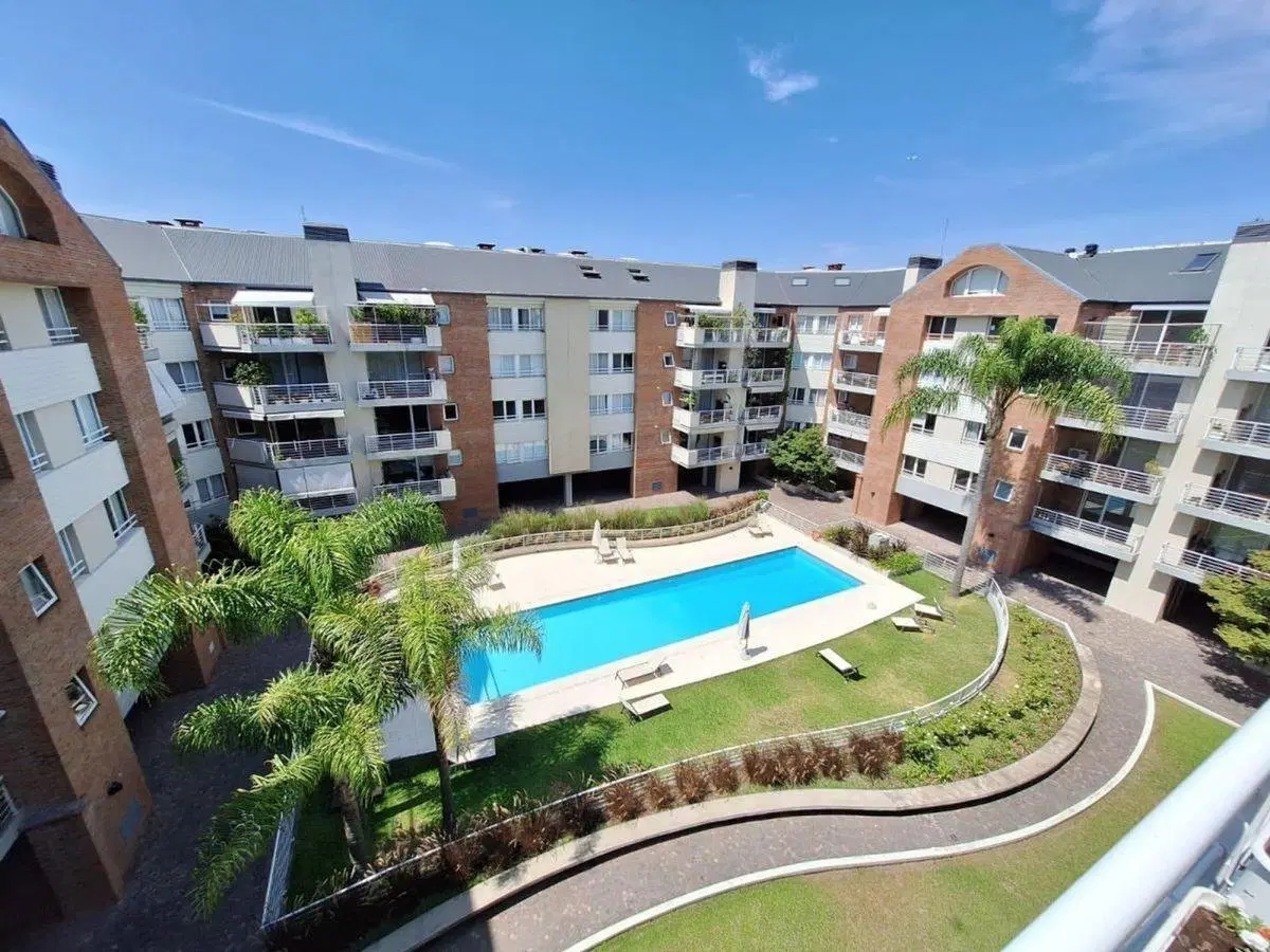 Venta depart duplex en San Isidro Central PERMUTA 3