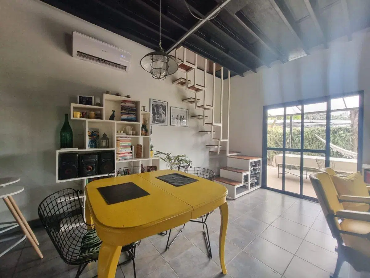CASA Y DEPARTAMENTOS EN VENTA TORTUGUITAS 5