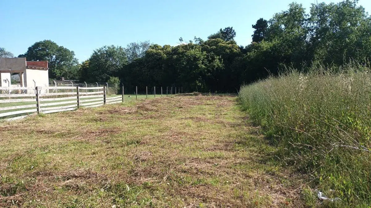 Lote Venta en Loma Verde de 796m2, Escriturable! 5