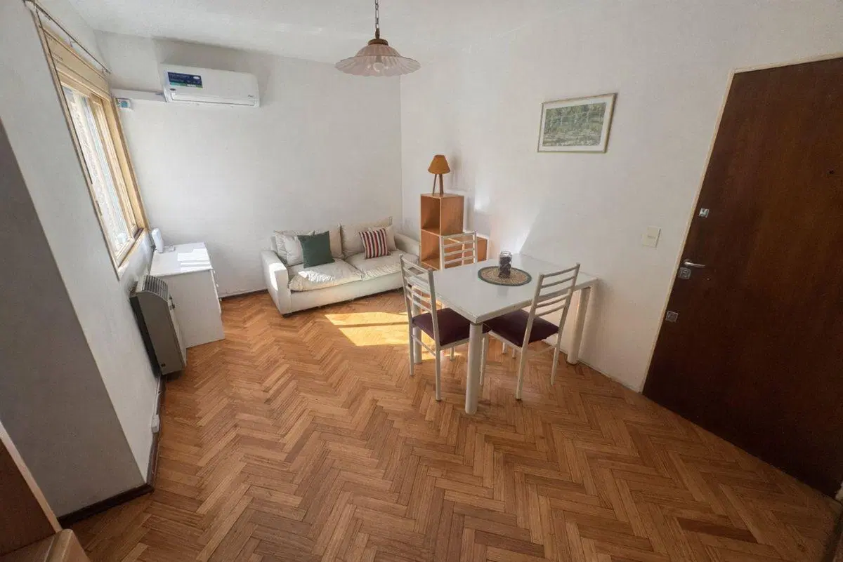 Venta depto 2 ambientes en Belgrano 3