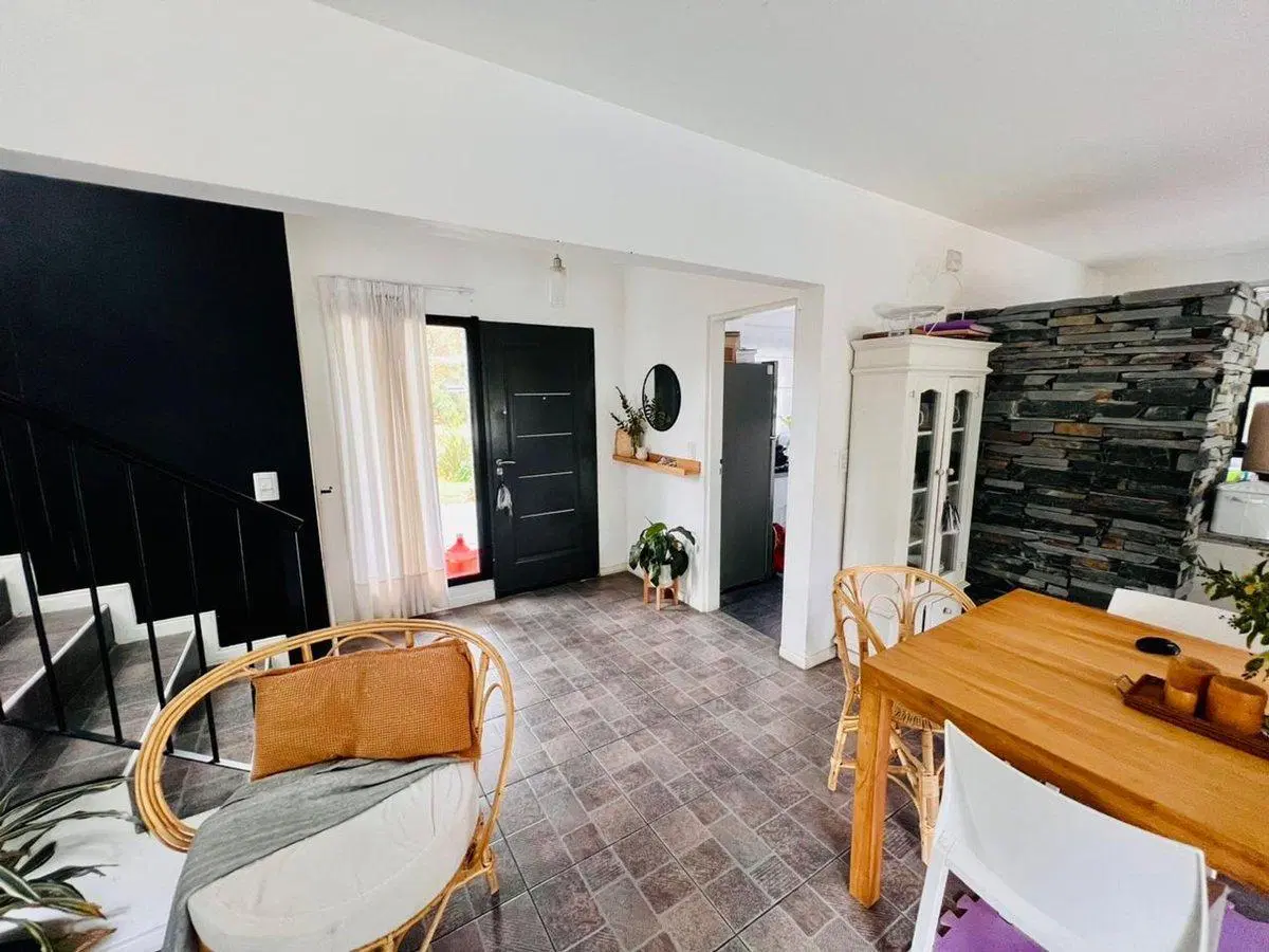 Casa Venta Barrio La Angelica Pilar Pileta PERMUTA 4
