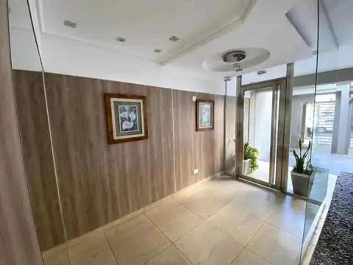 VENTA DEPARTAMENTO 2 AMBIENTES MORON 5