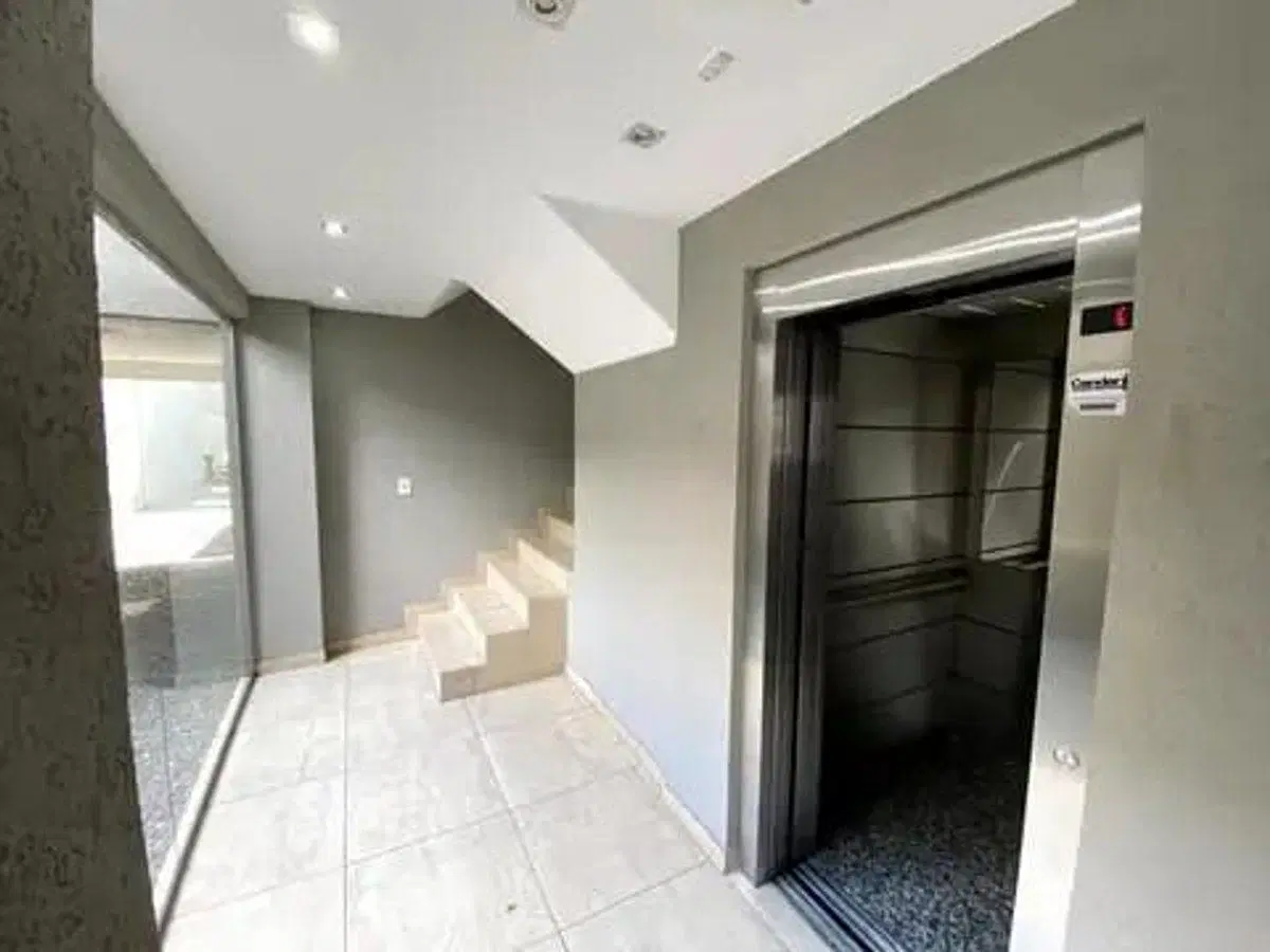 VENTA DEPARTAMENTO 2 AMBIENTES MORON 3